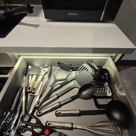 Centre With Super King Bed Fully Equipped Perfect For Longer