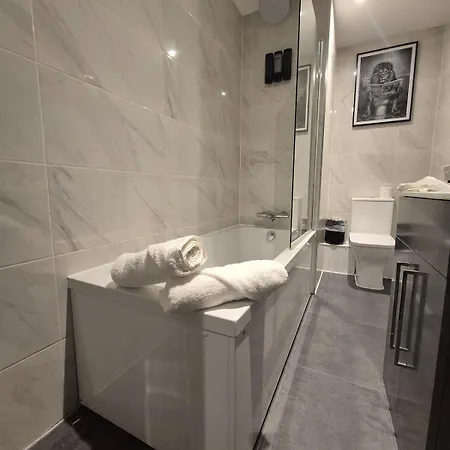 아파트 Centre With Super King Bed Fully Equipped Perfect For Longer 브래드퍼드