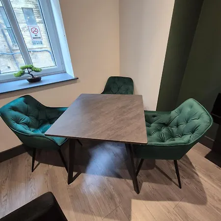 Apartment Centre With Super King Bed Fully Equipped Perfect For Longer