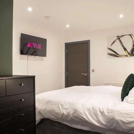 Centre With Super King Bed Fully Equipped Perfect For Longer *